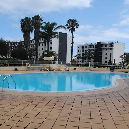 Aurora Park Com Piscina * Funchal