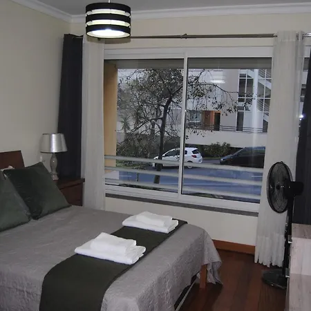 Aurora Park Com Piscina * Funchal