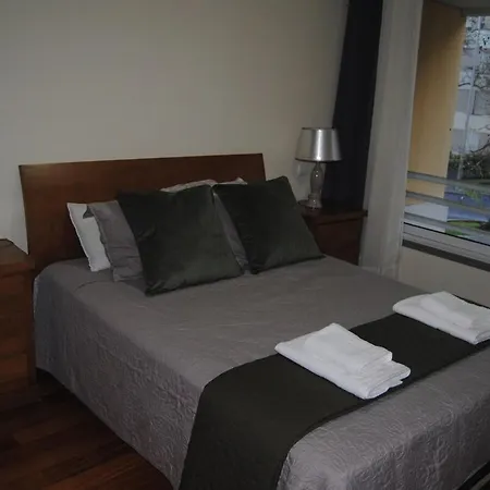 Aurora Park Com Piscina * Funchal