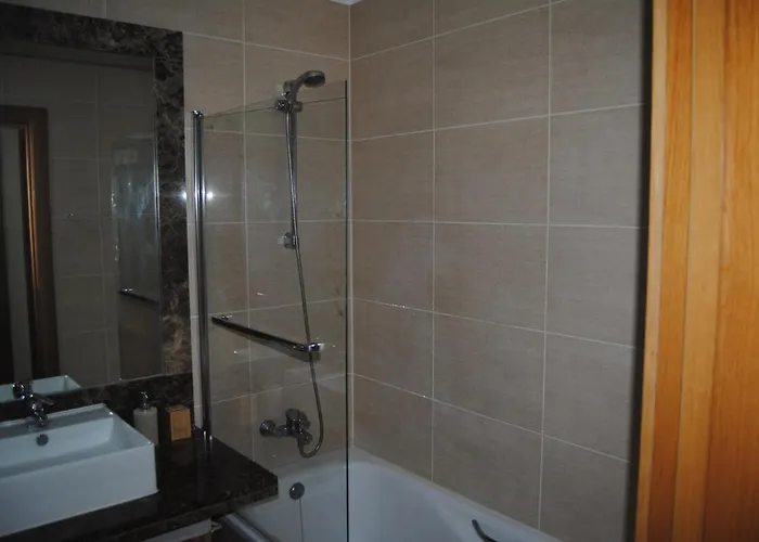 Aurora Park Com Piscina Apartment Funchal (Madeira)